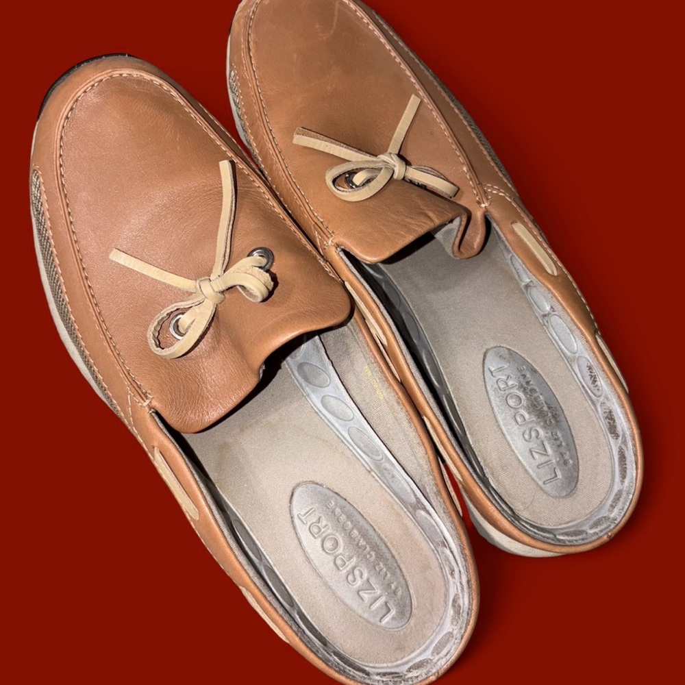 BROWN/TANNISH LOAFTERS